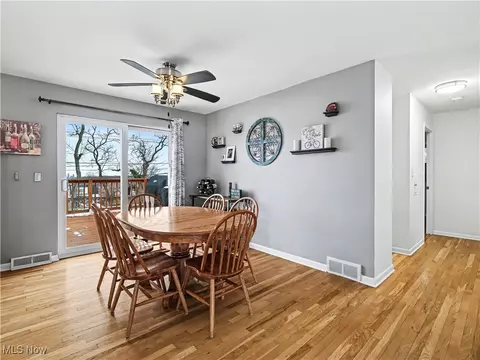 Dining - 3640 Hetzel Dr, Parma, OH 44134 photo 2 of 5
