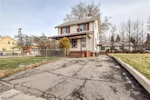 931 Rondel Rd, Cleveland, OH 44110