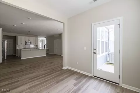 Entry Way - 950 Memory Ln # -1, Aurora, OH 44202 photo 2 of 3