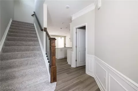 Entry Way - 950 Memory Ln # -1, Aurora, OH 44202 photo 1 of 3
