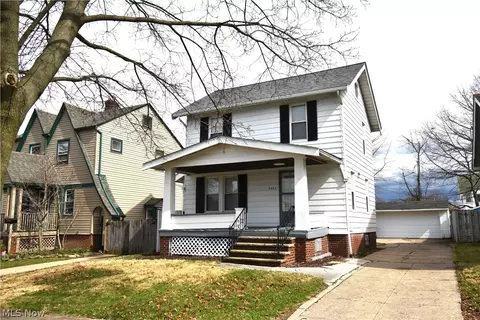 3885 W 135th St, Cleveland, OH 44111