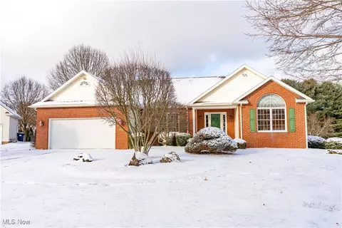 8555 Esquire St NW, Massillon, OH 44646