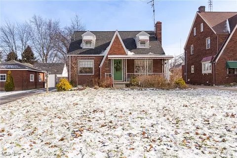 3919 Rush Blvd, Youngstown, OH 44512