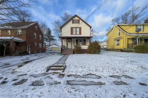 114 Russell Ave, Niles, OH 44446