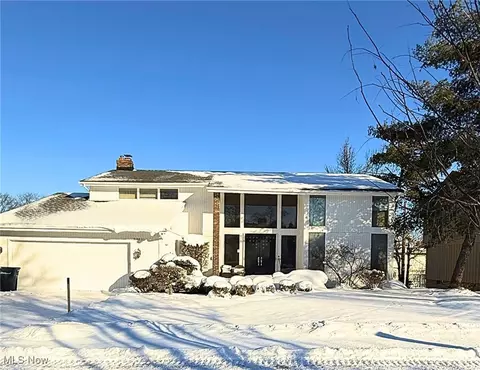 23891 Wendover Dr, Beachwood, OH 44122