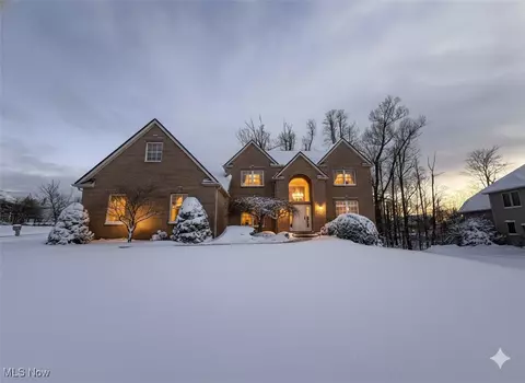 8019 Washington Ave, North Royalton, OH 44133