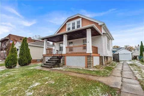 3757 W 135th St, Cleveland, OH 44111