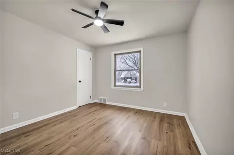 Bedroom - 4130 Wyncote Rd, South Euclid, OH 44121 photo 5 of 7