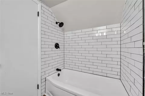 Bath - 4130 Wyncote Rd, South Euclid, OH 44121 photo 1 of 5