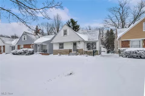 Exterior - 4130 Wyncote Rd, South Euclid, OH 44121 photo 3 of 4