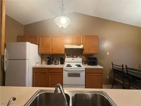 416 State Rd, Warren, OH 44483 photo 16