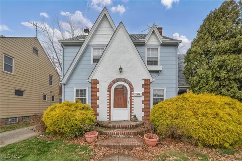324 E 215th St, Euclid, OH 44123