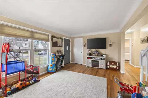 Other - 29566 Shaker Dr, Wickliffe, OH 44092 photo 9 of 21