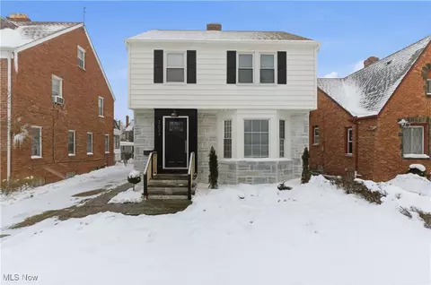 3623 Bainbridge Rd, Cleveland Heights, OH 44118