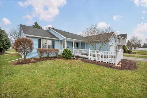 708 Dorn Dr, Sandusky, OH 44870