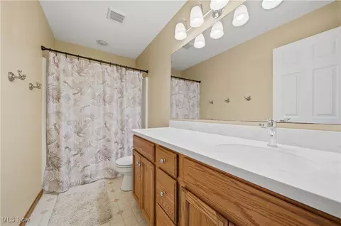 2132 Summerchase Rd NE, Canton, OH 44721 photo 32