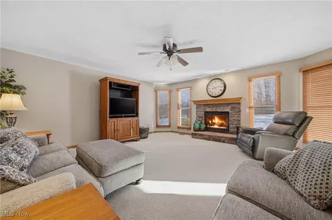 2132 Summerchase Rd NE, Canton, OH 44721 photo 19