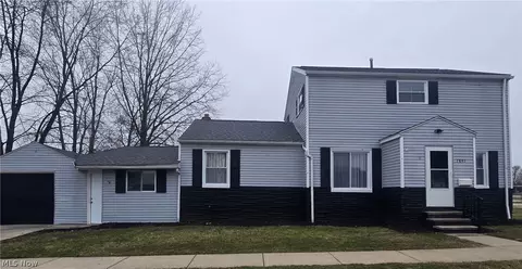 7891 Marlborough Ave, Parma, OH 44129