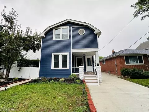 3250 W 127th St, Cleveland, OH 44111