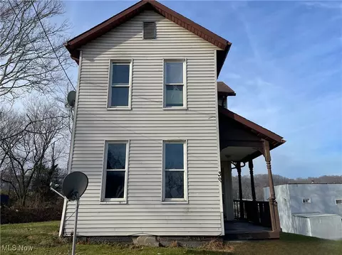 39 Osage St, Zanesville, OH 43701