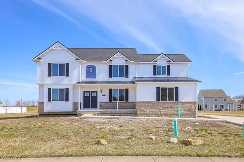 548 William St, Lagrange, OH 44050