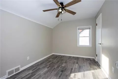 Bedroom - 8119 Covington Ave, Parma, OH 44129 photo 1 of 6