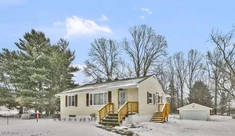 1731 Berger Rd, Akron, OH 44312