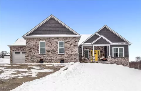 233 Homan Dr, Doylestown, OH 44230