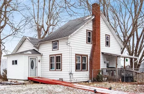 524 Spring St, Philo, OH 43771