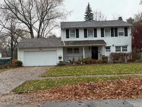 15991 Henley Rd, Cleveland, OH 44112