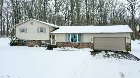 6016 Hill Rd, Berlin Heights, OH 44814
