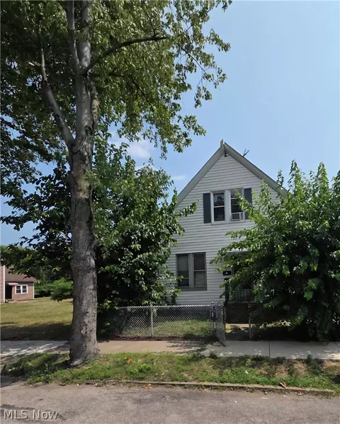 1101 E 66th St, Cleveland, OH 44103