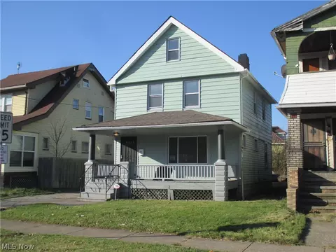 3582 E 112th St, Cleveland, OH 44105
