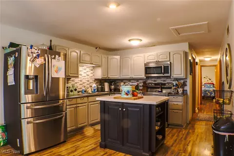 Kitchen - 4145 Old River Rd, Philo, OH 43771 photo 2 of 3