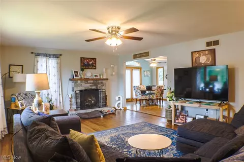 Living - 4145 Old River Rd, Philo, OH 43771 photo 1 of 4