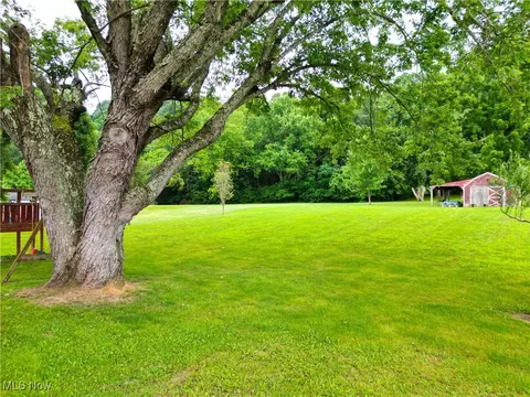 Exterior - 4145 Old River Rd, Philo, OH 43771 photo 5 of 7