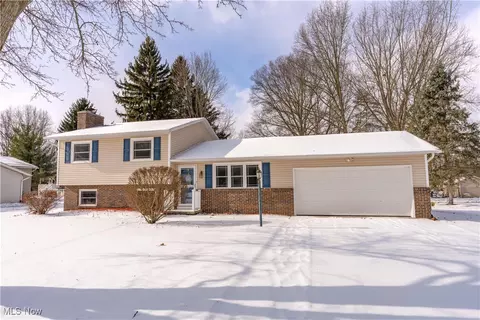 6733 Dale Ave NW, Massillon, OH 44646