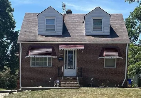 4138 E 154th St, Cleveland, OH 44128
