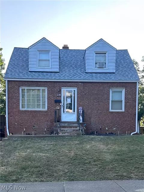 4138 E 154th St, Cleveland, OH 44128