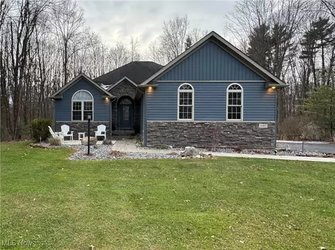 11495 Campfire Cir, Canfield, OH 44406