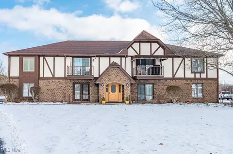 852 Pearson Cir #3, Boardman, OH 44512