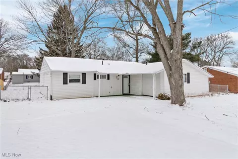3517 Jameson Dr, Kent, OH 44240