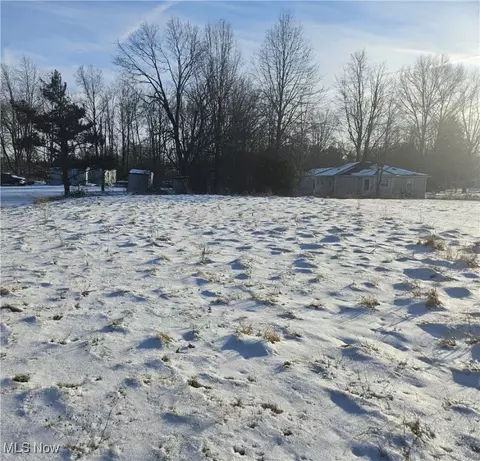 4140 Sandy Lake Rd, Rootstown, OH 44266