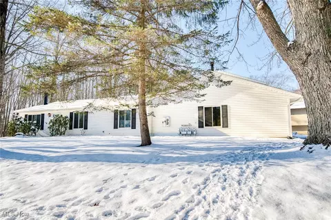 6218 Center St, Mentor, OH 44060