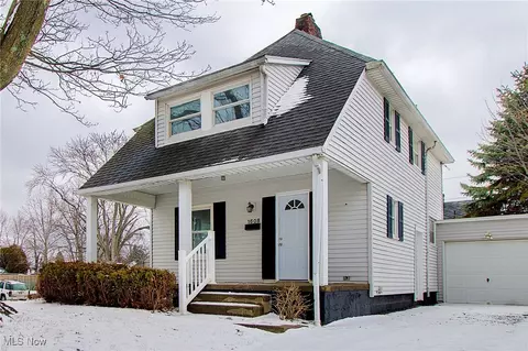 1608 S Liberty Ave, Alliance, OH 44601
