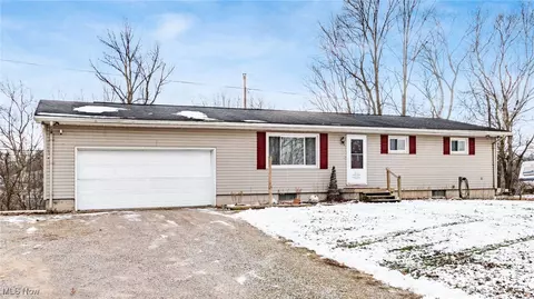 606 Main St, Duncan Falls, OH 43734