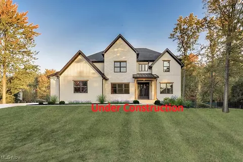 29549 N Hilltop Rd, Orange, OH 44022