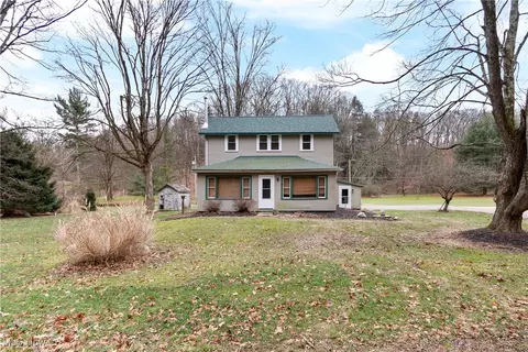5754 Cedar Valley Rd, Burbank, OH 44214
