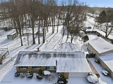 View/Area - 8096 Munson Rd, Mentor, OH 44060 photo 1 of 3