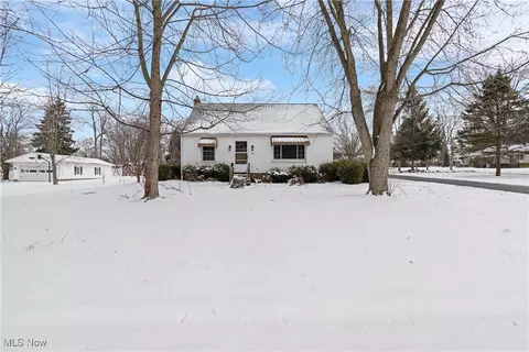 497 Gates St, Doylestown, OH 44230
